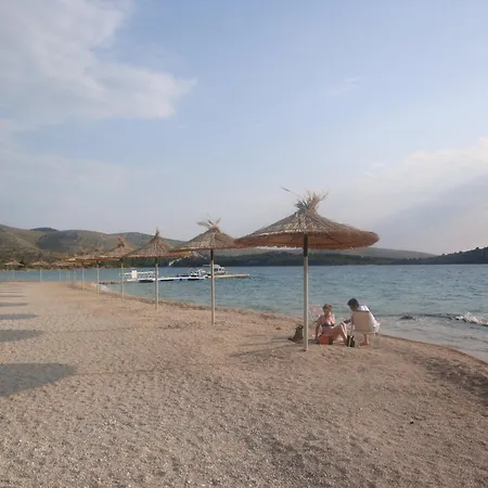 & Petra - Double - 2 ザボリッチ