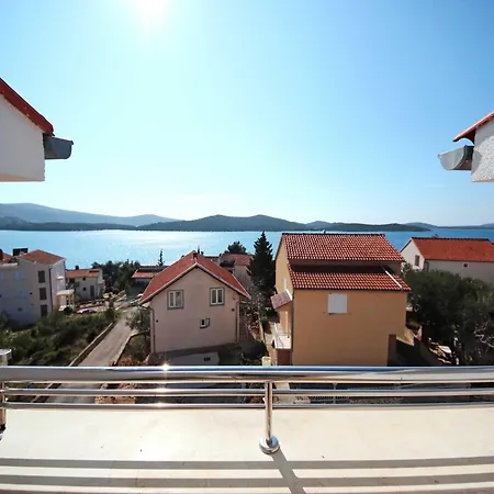 & Petra - Double - 2 * ザボリッチ