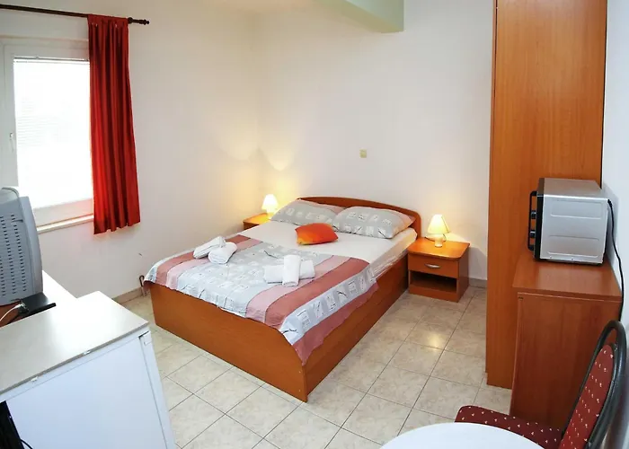 & Petra - Double - 2