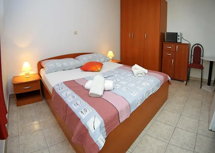 Daire & Petra - Double - 2