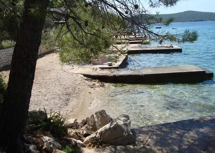 & Petra - Double - 2